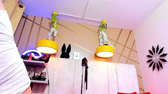 Snapshot of girl_amada chatting on March 2, 2025, 9:31 am girl amada online show from March 2, 2025, 9:31 am