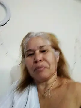 Snapshot of girl_amada chatting on September 22, 2025, 3:36 pm girl amada online show from September 22, 2025, 3:36 pm