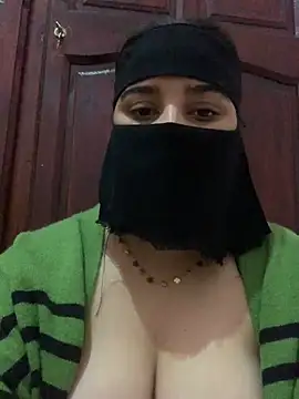 Snapshot of Miss-Soka chatting on December 28, 2024, 6:06 am Miss-Soka online show from December 28, 2024, 6:06 am