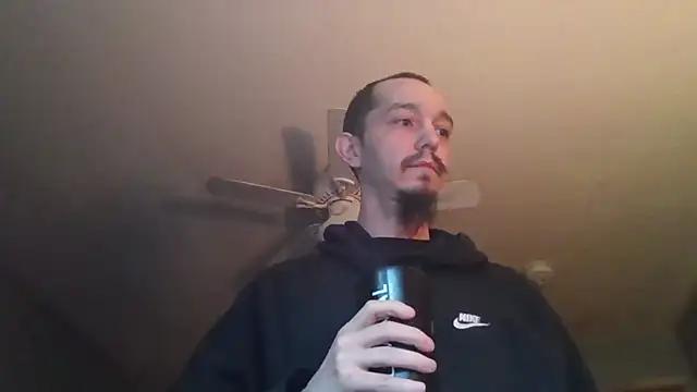Snapshot of VanceFontaine chatting on February 8, 2025, 10:19 pm VanceFontaine online show from February 8, 2025, 10:19 pm