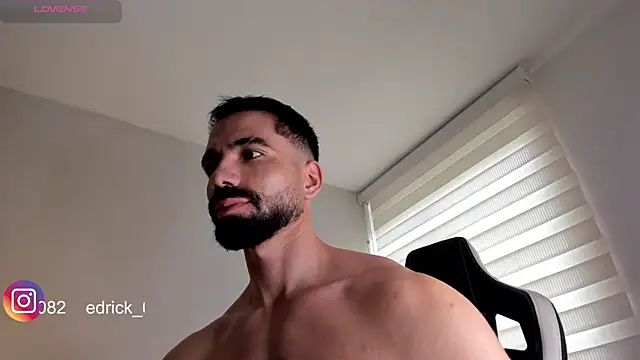 edrick walton1 online show from January 11, 2025, 4:46 pm