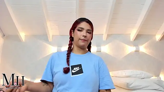 MizzHell online show from November 16, 2025, 12:44 pm