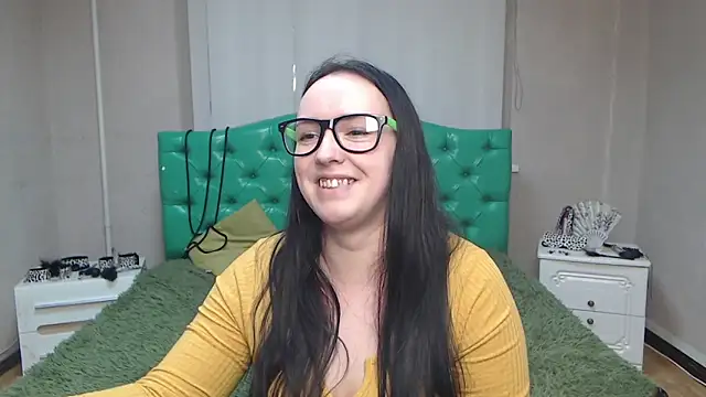 Snapshot of IsabelBlackberry chatting on December 16, 2024, 9:24 am IsabelBlackberry online show from December 16, 2024, 9:24 am
