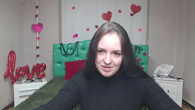 IsabelBlackberry online show from November 22, 2025, 6:01 am