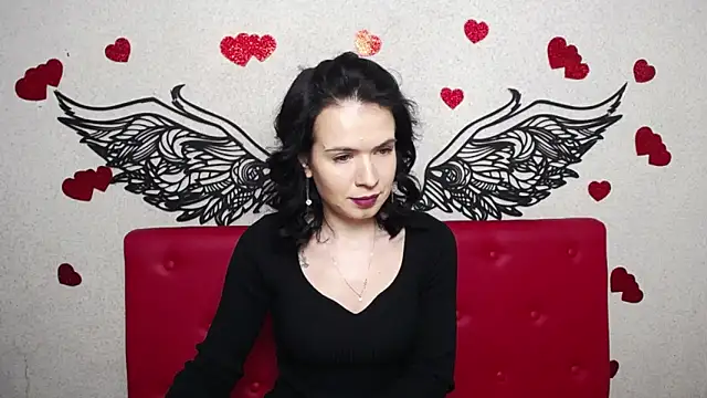 JasmineKouch online show from February 19, 2025, 6:32 pm