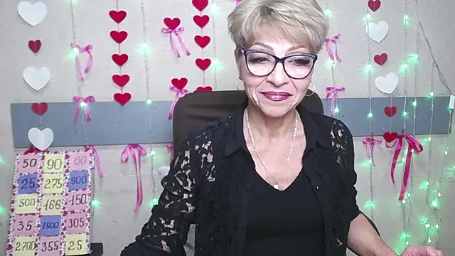 Snapshot of EllaBonito chatting on February 26, 2025, 6:37 am EllaBonito online show from February 26, 2025, 6:37 am