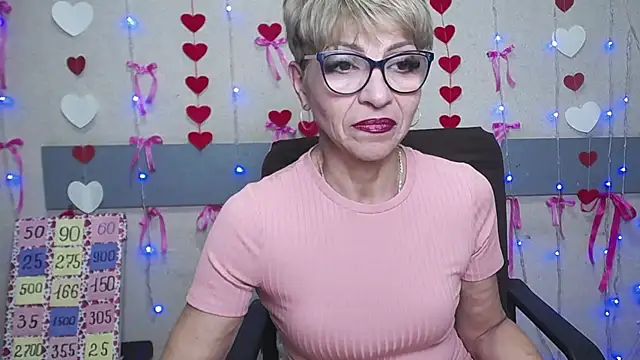 Snapshot of EllaBonito chatting on March 1, 2025, 12:56 pm EllaBonito online show from March 1, 2025, 12:56 pm
