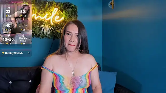 celestelewis online show from November 26, 2025, 7:37 pm