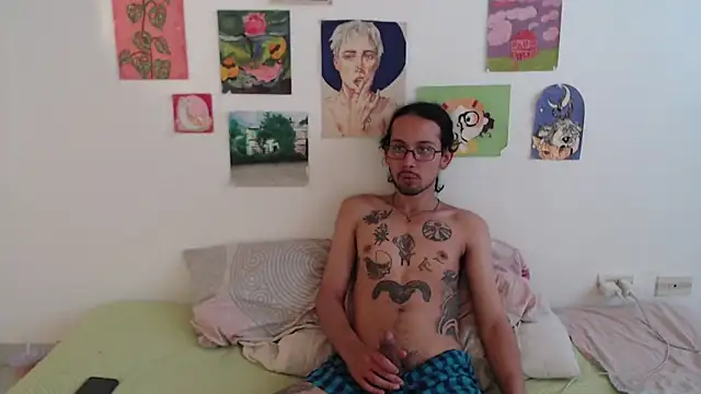 Snapshot of AsRusell666 chatting on September 21, 2025, 3:24 pm AsRusell666 online show from September 21, 2025, 3:24 pm