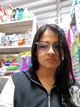 Linda Lars online show from December 4, 2025, 1:59 am