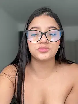 Snapshot of Arilw chatting on December 12, 2024, 5:37 pm Arilw online show from December 12, 2024, 5:37 pm