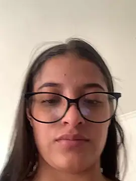 Snapshot of Arilw chatting on February 26, 2025, 3:30 pm Arilw online show from February 26, 2025, 3:30 pm