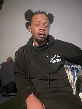 Snapshot of MobyDxck chatting on December 15, 2024, 11:55 am MobyDxck online show from December 15, 2024, 11:55 am