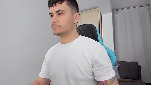 MatMalonne online show from March 14, 2025, 5:35 pm