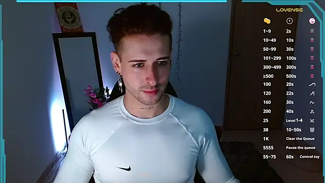 Snapshot of Ares_blue chatting on January 13, 2025, 11:08 am Ares blue online show from January 13, 2025, 11:08 am