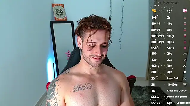 Snapshot of Ares_blue chatting on January 17, 2025, 1:46 pm Ares blue online show from January 17, 2025, 1:46 pm