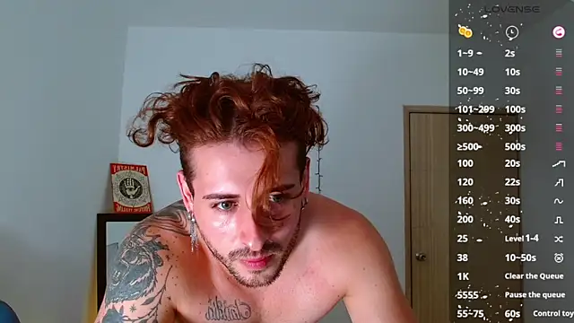 Snapshot of Ares_blue chatting on February 6, 2025, 11:10 am Ares blue online show from February 6, 2025, 11:10 am