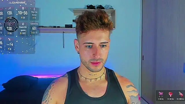 Snapshot of Ares_blue chatting on November 17, 2025, 11:16 am Ares blue online show from November 17, 2025, 11:16 am