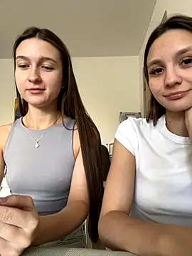 Snapshot of sweety_secret_ chatting on September 11, 2025, 12:49 pm sweety secret  online show from September 11, 2025, 12:49 pm