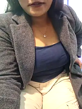 Snapshot of N-Natasha chatting on January 3, 2025, 4:16 pm N-Natasha online show from January 3, 2025, 4:16 pm