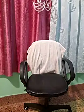 Snapshot of N-Natasha chatting on January 30, 2025, 7:39 am N-Natasha online show from January 30, 2025, 7:39 am