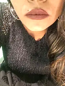 Snapshot of N-Natasha chatting on February 6, 2025, 7:18 pm N-Natasha online show from February 6, 2025, 7:18 pm