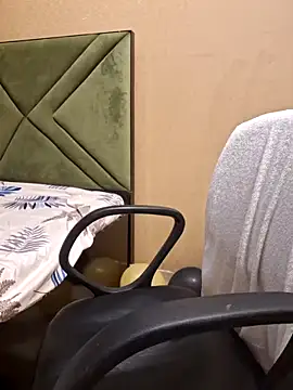 Snapshot of N-Natasha chatting on March 1, 2025, 9:15 pm N-Natasha online show from March 1, 2025, 9:15 pm