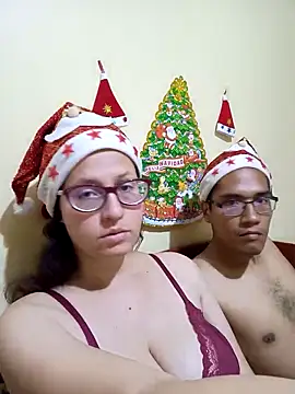 Snapshot of couple_orgasm chatting on December 28, 2024, 3:04 am couple orgasm online show from December 28, 2024, 3:04 am