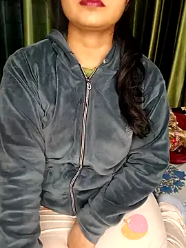 Snapshot of MUMTAJ-1 chatting on December 9, 2024, 12:56 am MUMTAJ-1 online show from December 9, 2024, 12:56 am