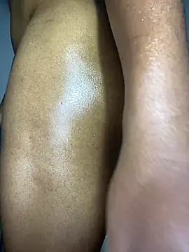 Snapshot of incognitobdy chatting on February 21, 2025, 11:43 pm incognitobdy online show from February 21, 2025, 11:43 pm