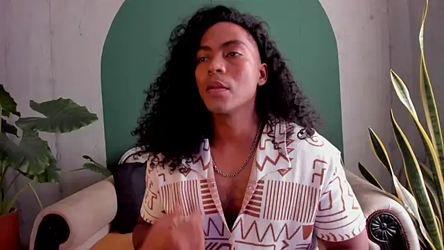 noah jones   online show from November 21, 2025, 4:49 pm