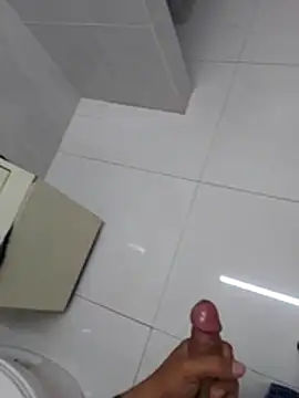 eselacheg online show from December 21, 2025, 2:57 pm