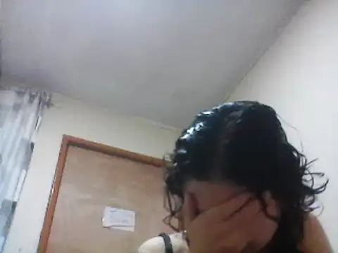 Snapshot of CELEna098rs707 chatting on December 9, 2024, 12:23 am CELEna098rs707 online show from December 9, 2024, 12:23 am