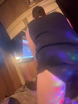 smashb33 online show from November 24, 2025, 9:53 am