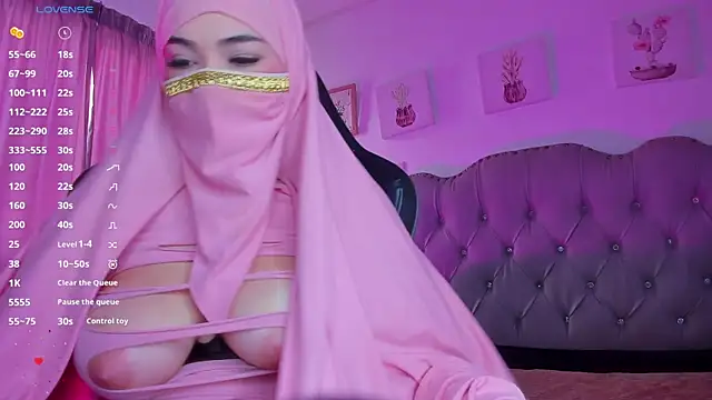 Tahiraa  online show from January 28, 2025, 1:05 pm