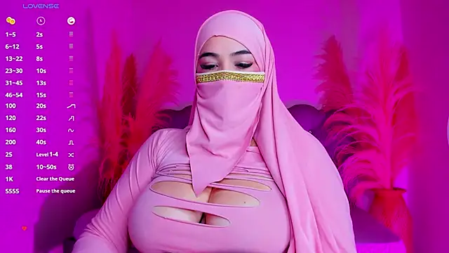 Tahiraa  online show from February 12, 2025, 4:11 pm