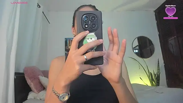 Sophie sweett19 online show from November 9, 2025, 2:54 am