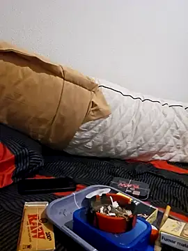 Snapshot of charlye_inkkkk chatting on October 22, 2025, 5:52 am charlye inkkkk online show from October 22, 2025, 5:52 am