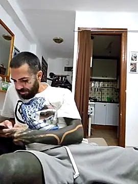 Snapshot of charlye_inkkkk chatting on November 2, 2025, 12:02 am charlye inkkkk online show from November 2, 2025, 12:02 am