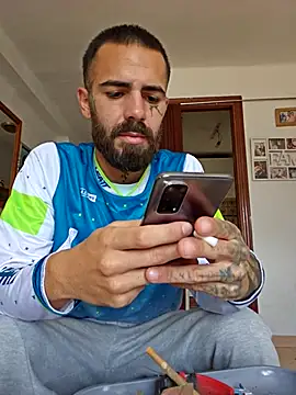 Snapshot of charlye_inkkkk chatting on November 5, 2025, 1:22 pm charlye inkkkk online show from November 5, 2025, 1:22 pm