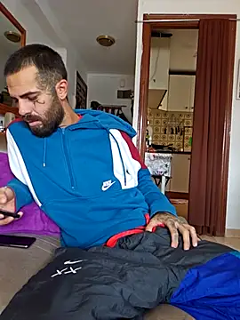 Snapshot of charlye_inkkkk chatting on November 7, 2025, 1:11 pm charlye inkkkk online show from November 7, 2025, 1:11 pm