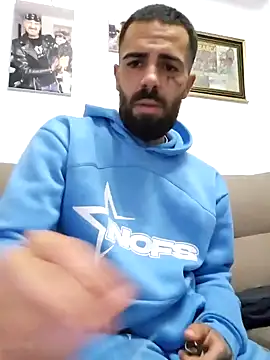 Snapshot of charlye_inkkkk chatting on November 14, 2025, 8:40 pm charlye inkkkk online show from November 14, 2025, 8:40 pm