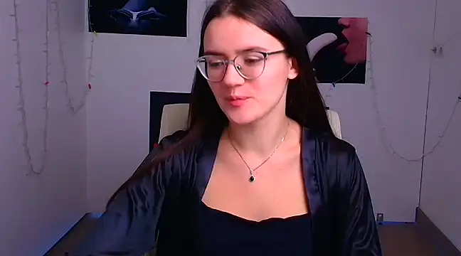 Snapshot of Josephine_jo chatting on December 6, 2024, 6:48 am Josephine jo online show from December 6, 2024, 6:48 am