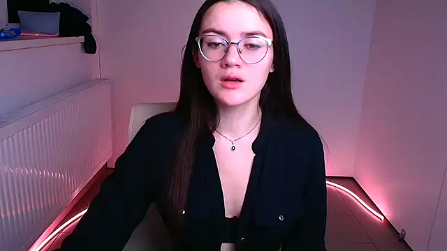 Snapshot of Josephine_jo chatting on January 19, 2025, 2:36 am Josephine jo online show from January 19, 2025, 2:36 am