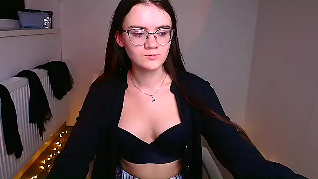Snapshot of Josephine_jo chatting on January 31, 2025, 2:04 am Josephine jo online show from January 31, 2025, 2:04 am