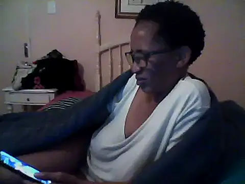 bustybillies online show from March 13, 2025, 7:17 pm