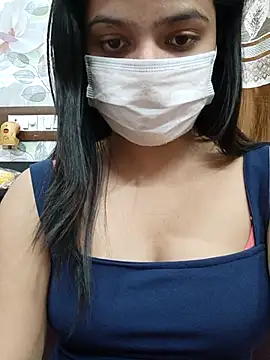 Myloveurvi online show from March 13, 2025, 3:28 pm