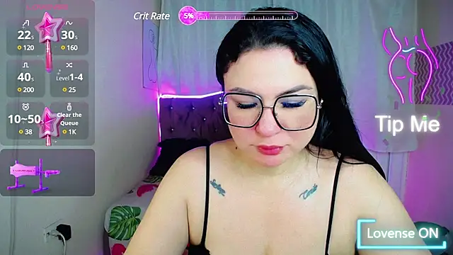 Snapshot of _curvy_latina chatting on January 29, 2025, 11:30 am curvy latina online show from January 29, 2025, 11:30 am