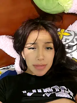 Snapshot of Lau1127 chatting on September 27, 2025, 2:27 am Lau1127 online show from September 27, 2025, 2:27 am