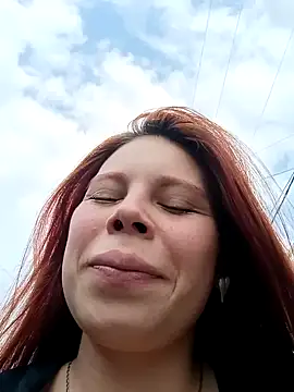 aurora sky11 online show from January 24, 2025, 7:39 pm